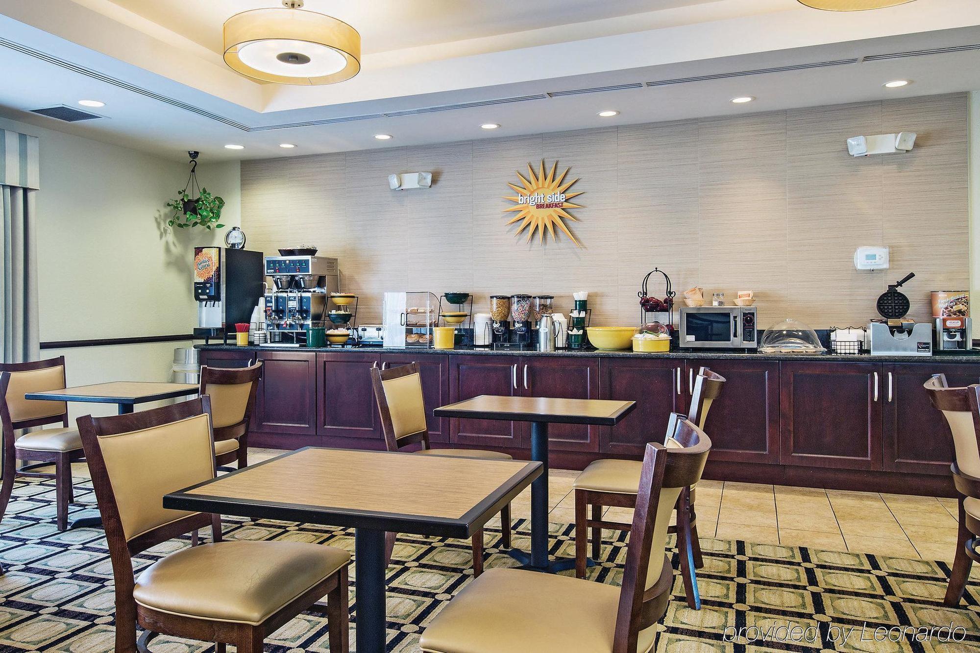 La Quinta By Wyndham Hotel 3*